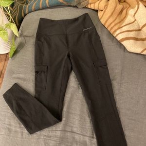 Eddie Bauer Trail Tight High-Rise Cargo Leggings